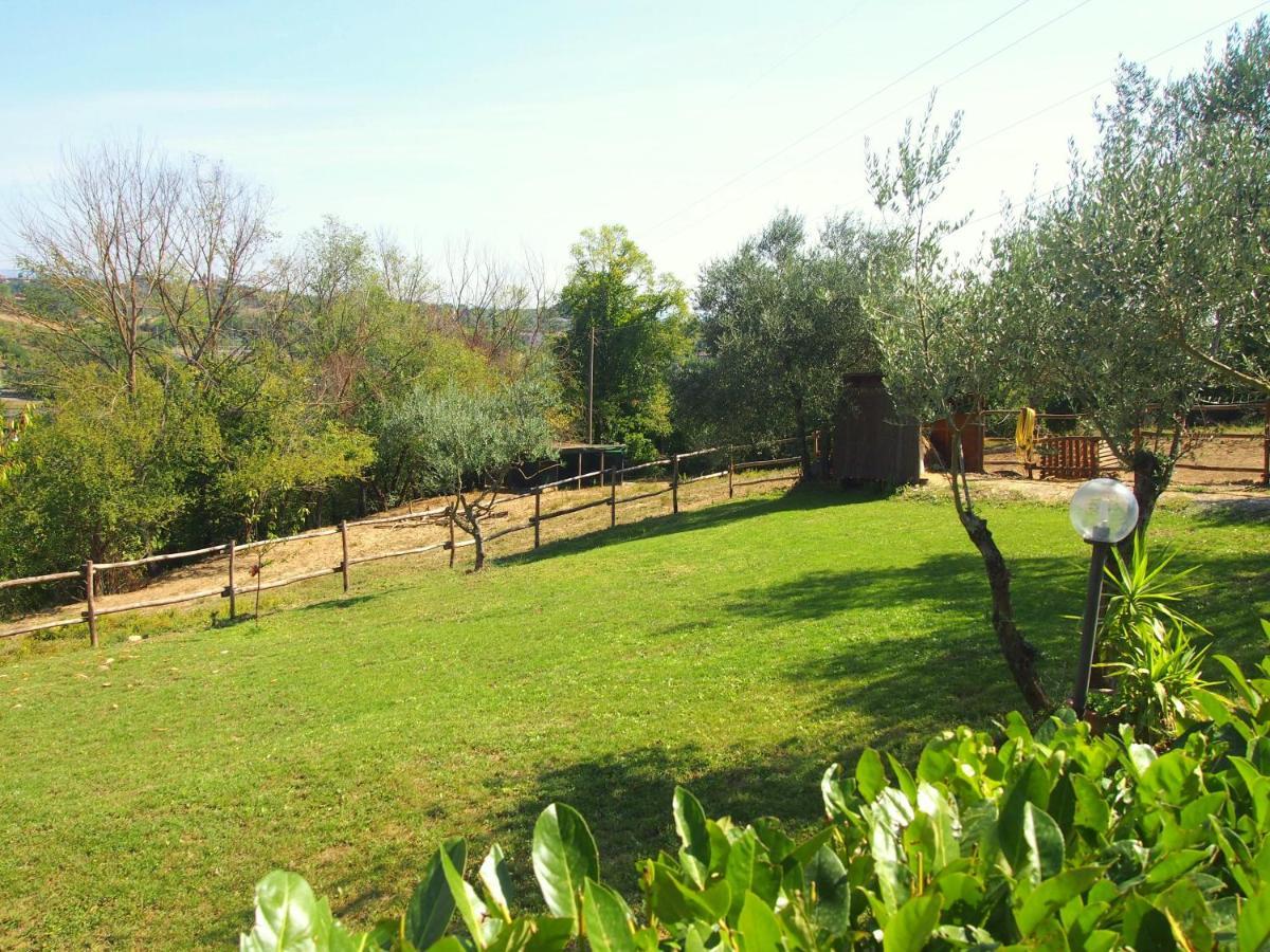 Nell'Antica Torre Di Fronte A Siena Apartamento Exterior foto